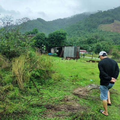 Bán đất đường quốc lộ