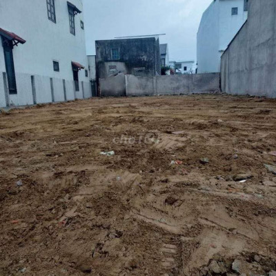 Bến trễ 100m 125m đường 10m5 giá sập