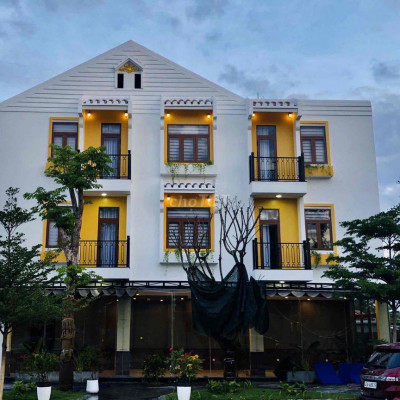 CHÍNH CHỦ CHO THUÊ MẶT BẰNG 2 MẶT TIỀN 200m2