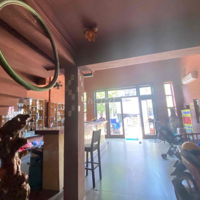 THUÊ MẶT BẰNG KINH DOANH RẺ TRUNG TÂM