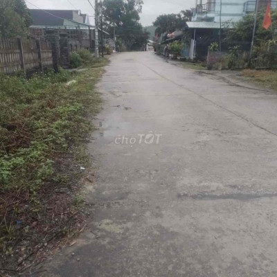 Bán đất MT DH Quế Xuân 2, DT gần 1100m2, có nhà C4, 1,3 tỷ