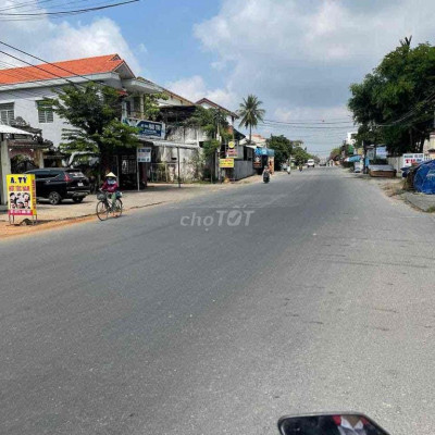 12 lô sát QL 1A ngay bê thui Mười 630tr/125m2