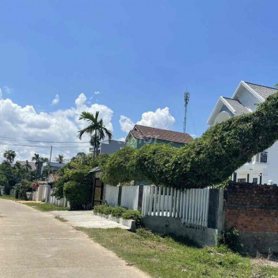 vài lô gần trục chính đường liên xã Thái Sơn giá chỉ từ 470tr