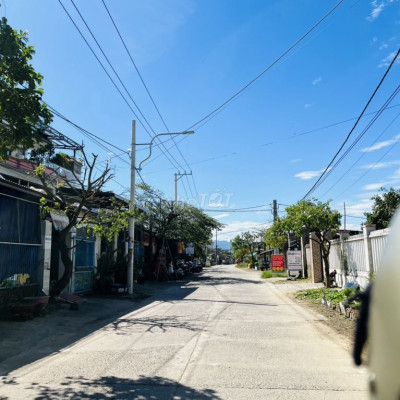 4xx-6xx ngay SÁt trục chính đường 5m sẵn sổ