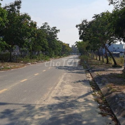 Chủ cần tiền giải quyết bán lô đường 23m25