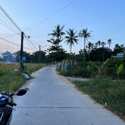 1 lô *** tại P. Điện Ngọc-giá 570tr