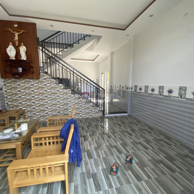 Chủ cần bán nhà 2 tầng khu điện nam Bắc gần khu công nghiệp Điện Ngọc