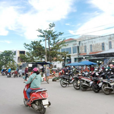 BÁN RẺ LÔ ĐẤT GẦN KCN - BETONG 2OTO KIỆT TRẦN THỦ ĐỘ SÁT DT607