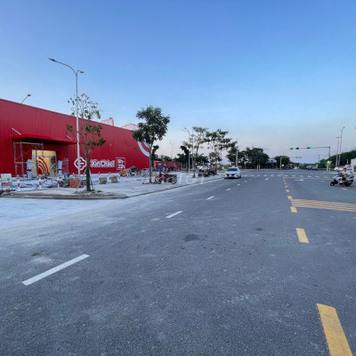 Ưu đãi khủng cho khách mua cặp 272m2 đường 27m đối diện siêu thị Go!