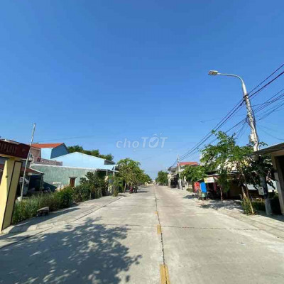 3 lô liền kề về quê xây nhà vườn đường 4,5m sát lộ