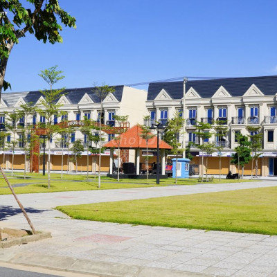 Sở hữu ngay nhà phố 4 tầng ven biển Đà Nẵng, sổ đỏ lâu dài