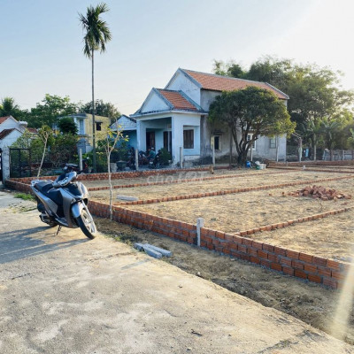 Đất Mặt Tiền Sẵn Sổ chỉ 610tr Nằm Sát Chợ Tứ Sơn , Dân Cư Đông Đúc KWI