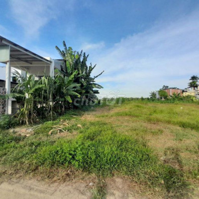 vài lô ngay sát trục chính chỉ 4xx giáp NAm Phước