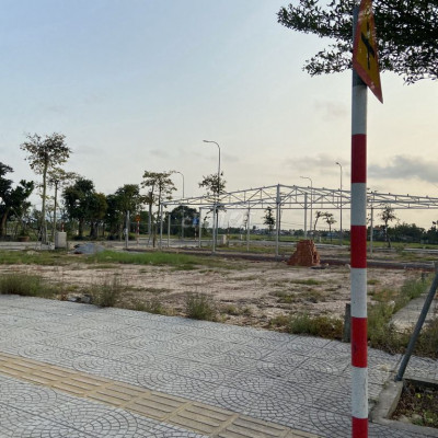 ĐẤT GIÁ RẺ KHU VỰC TRUNG TÂM NAM ĐÀ NẴNG- CẠNH BIỆN VIỆN SIÊU THỊ LỚN