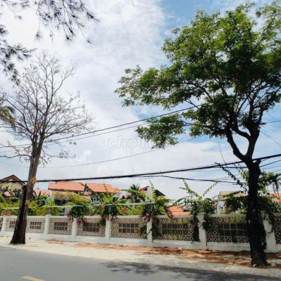 Đất mặt tiền 45m, 262 - 264 đường Cửa Đại