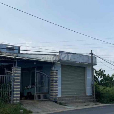 Chính chủ cần bán nhà mặt tiền thị trấn Ái Nghĩa, Đại Lộc