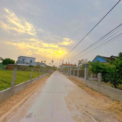 Điện Tiến gần dốc bồ bồ 560 Triệu gần nhà dân