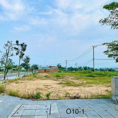 Cần bán lô góc 2 mặt tiền đường vị trí đẹp view cánh đồng