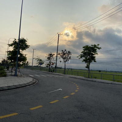 ĐẤT CÓ SỔ PHONG NHỊ- TRUNG TÂM QUẢNG NAM ĐÀ NẴNG- TRỤC 27M- GIÁ RẺ