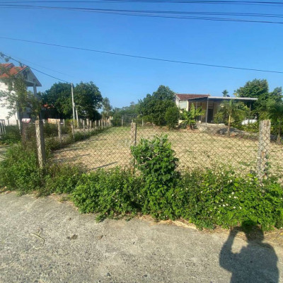 Nhà cần bán đất dân rộng rãi chưa qua đầu tư