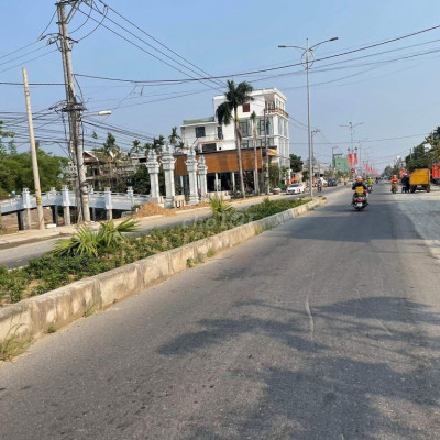 Đất đẹp ven Đà Nẵng, sát Quốc lộ 1A đường oto 5m giá đầu tư