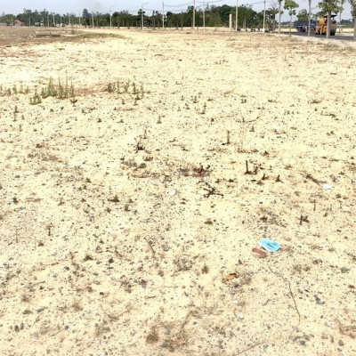 CẦN TIẾN BÁN LÔ ĐẤT NHÀ VƯỜN , VIEW SÔNG HỒ THOÁNG MÁT , GIÁ 380TR