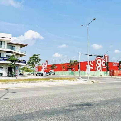 Đất ở đô thị mặt tiền chính chủ ngay QL1A cực rẻ/ Sổ trao tay/132m2