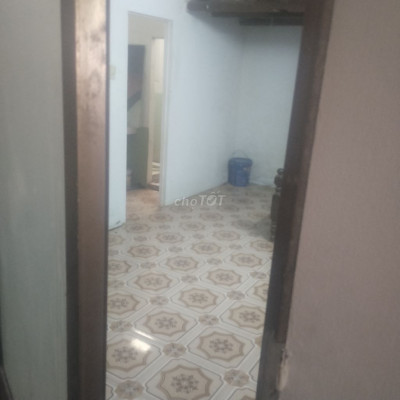 Cho thuê phòng trọ nằm ở trung tâm thị xã