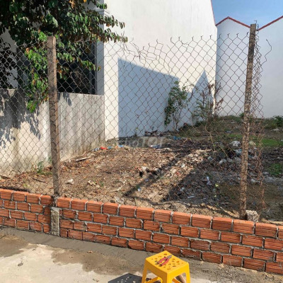 cần bán lô đất chính chủ, lh.***