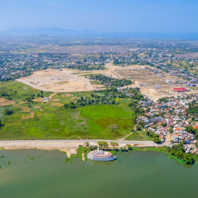 Đất nền kề sông Hoài, cạnh ngay TP.Hội An, chỉ với mức giá 16,5 triệu.