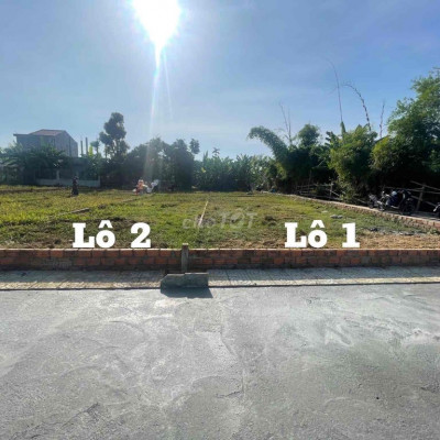 đất đẹp 3 lô liền kề, có sổ, cho trả góp 12 tháng