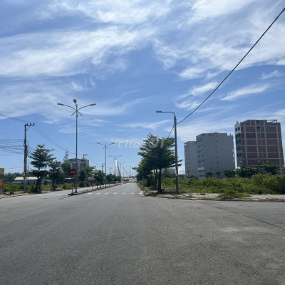 Đất biển KĐT Green City trục thông sông đường 11m5, hướng Đông Nam