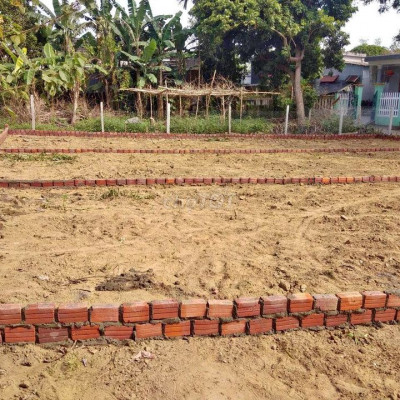 ngay giáp Hòa Tiến gần chợ Lệ Trạch chỉ hơn 600tr