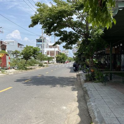 Đất Phố Chợ Điện Ngọc 111m2, Đường lớn 7m5, tây bắc, kẹt tiền bán rẻ