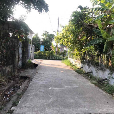 Cho thuê  nhà gần chợ Điện Ngọc