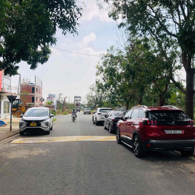 Đất KĐT 1A đường 23.25m giá 1 tỷ 950 / 132m2