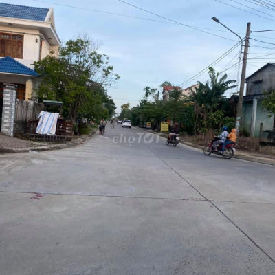 CẦN BÁN NHANH LÔ KHỐI PHỐ 5 VĨNH ĐIỆN GIÁ RẺ NHẤT THỊ TRƯỜNG CHỈ 1tỷ2x