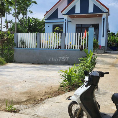 Lô đôi xây nhà vườn_đường 4m_250m2có bãi đậu xe oto