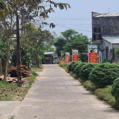 ĐẤT ĐIỆN TIẾN LÔ 200m2 CÁCH CHỢ LỆ TRẠCH CHỈ 2km ĐƯỜNG OTO 4m