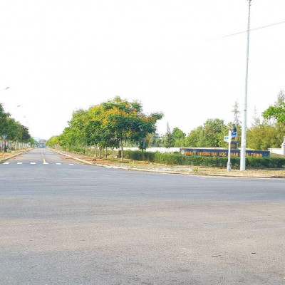 Đường 23m Trịnh Hoài Đức KDT 1A gần ĐH Phan Châu Trinh, FPT