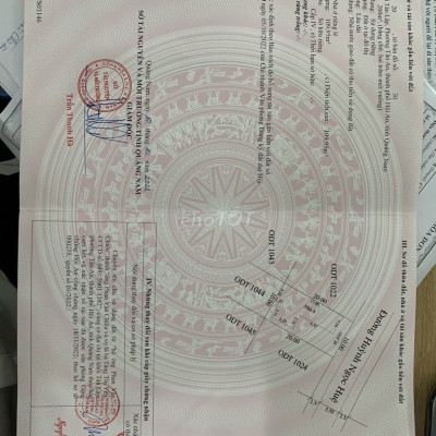 Nhà mặt tiền 200m², 3 phòng ngủ, hướng tốt thoáng mát vào ở ngay