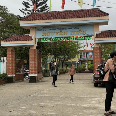 Mặt tiền kiệt cách Hùng Vương 50m. Diện tích 130m2 đất ở hoàn toàn