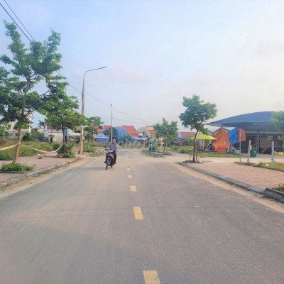 Đất Đối Diện Công Viên - Gần CĐ Quảng Nam - Chỉ 16tr/m2