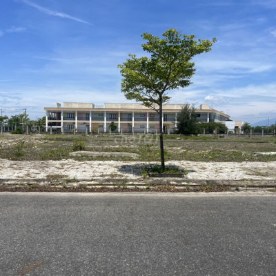 2ty025 sở hữu ngay lô đấ giá rẻ ngay trường học, chợ, gần Sông Cổ Cò