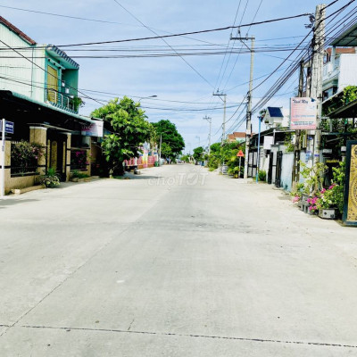 Chính chủ bán gấp 230m2 - Ngang 11m2 - Đường QH9M - Cách Hội An 3km