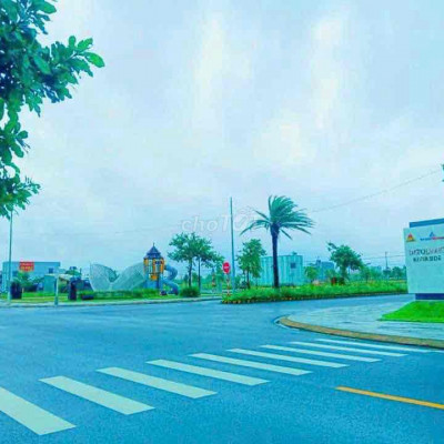 sụp hầm lô đất biển 125m2 dg 20m5 rẽ hơn đất kiệt