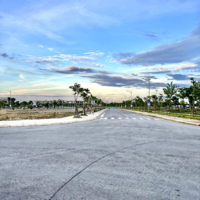 Đất Ở đô thị gần biển Tam Thanh Tam kỳ QNam sở hữu chỉ với 1tyxx SHR