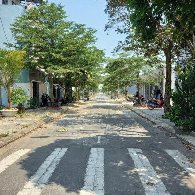 MẶT TIỀN ĐƯỜNG THẾ LỮ ĐOẠN GẦN CHỢ ĐẦU MỐI ĐIỆN NGỌC