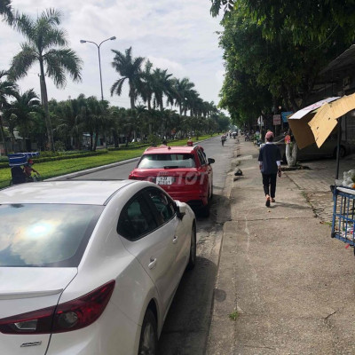 Nhà mặt tiền đường Hùng Vương, phường An Sơn, Dt 60m2, cấp 4