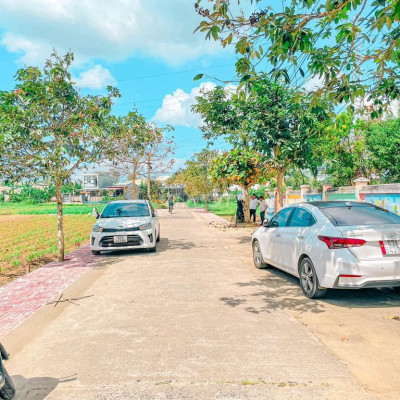 Đất thanh lý ngân hàng, 7xx, Điện Bàn, gần chợ Vĩnh Điện, cạnh trường